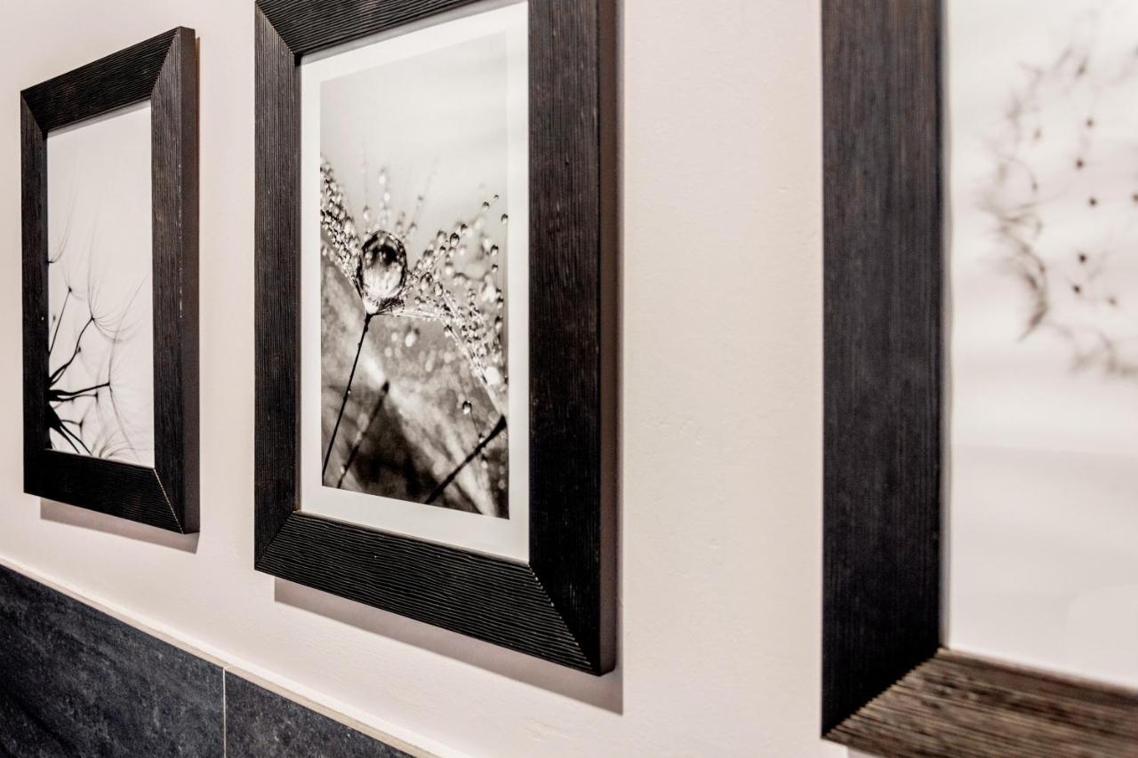 Modern Simplicity In Milan Centre Apartment Luaran gambar