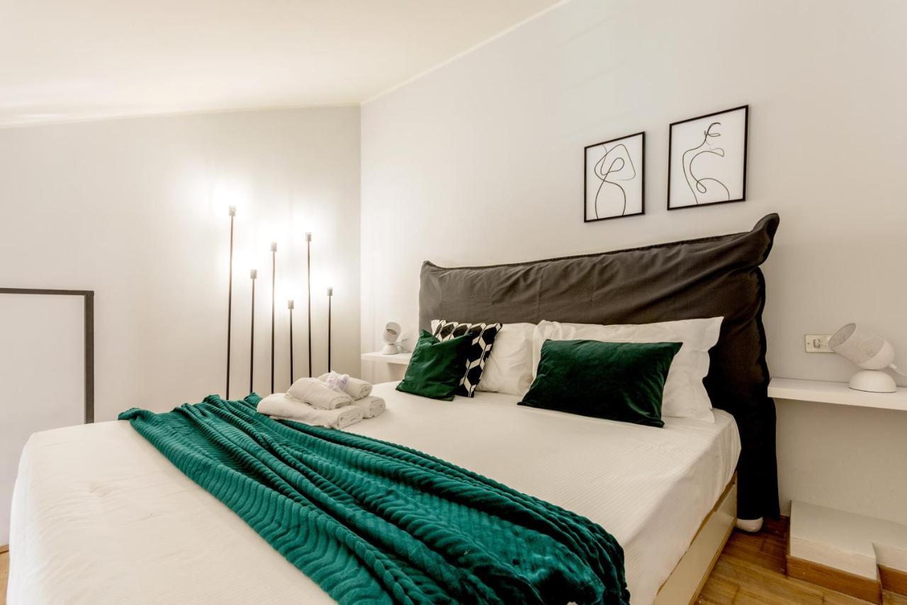Modern Simplicity In Milan Centre Apartment Luaran gambar
